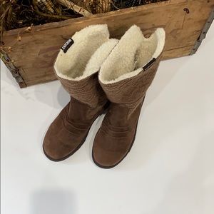 Muk Luks Knitted Boots